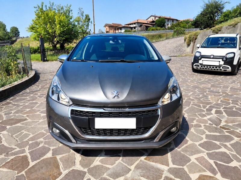 PEUGEOT 208 1° serie PureTech 82 5 porte Allure