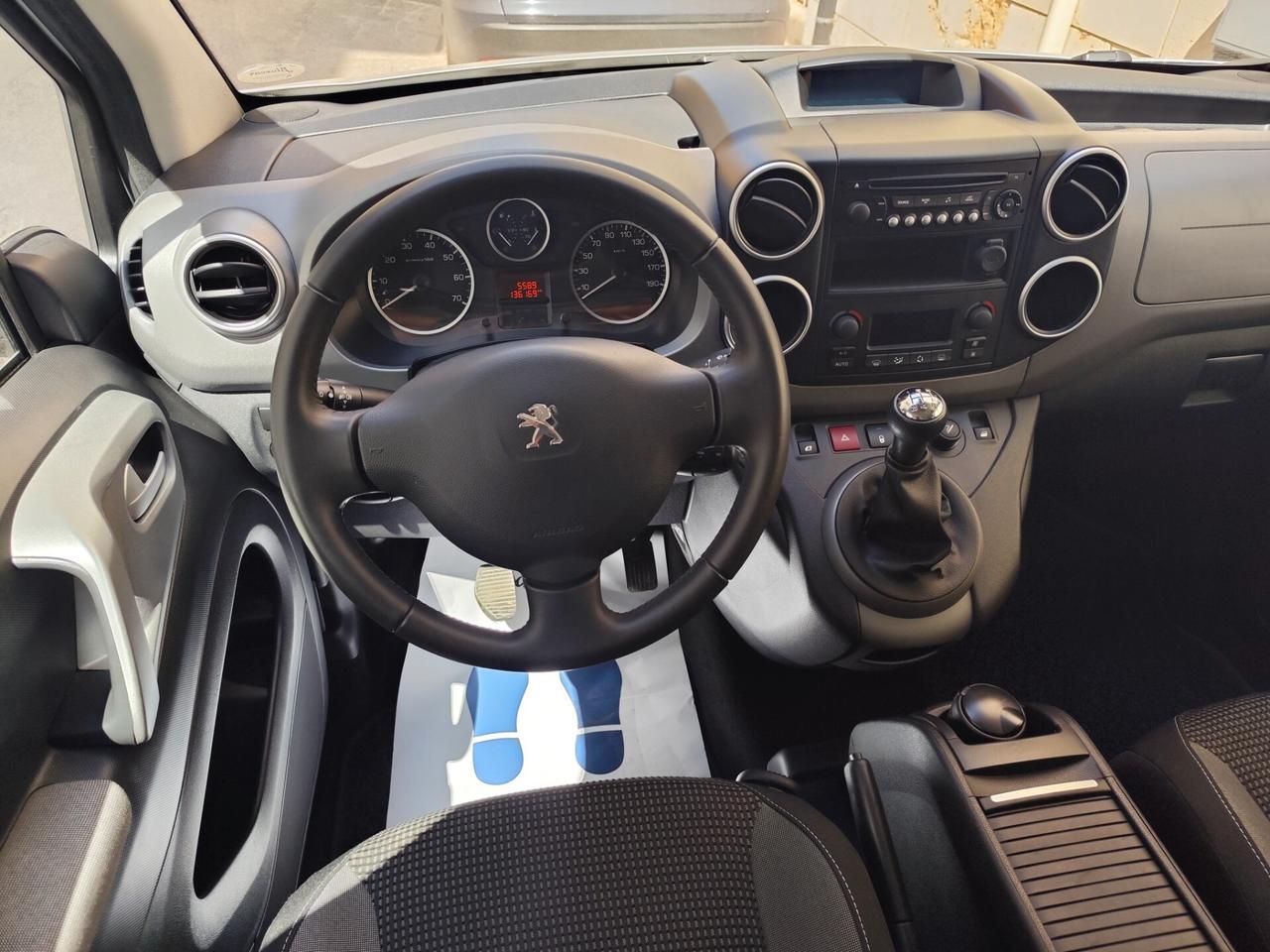 Peugeot Partner Tepee 1.6 BlueHDi 100CV Outdoor