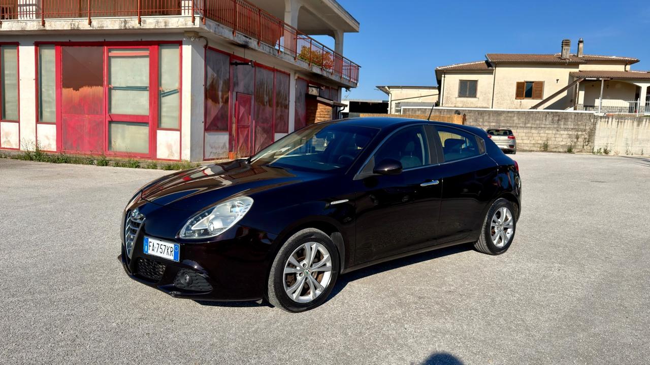 Alfa Romeo Giulietta 2.0 JTDm-2 140 CV Exclusive