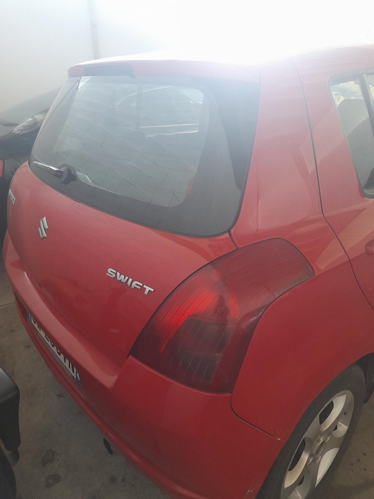 Suzuki Swift 1.3 DDiS 5p. GLX