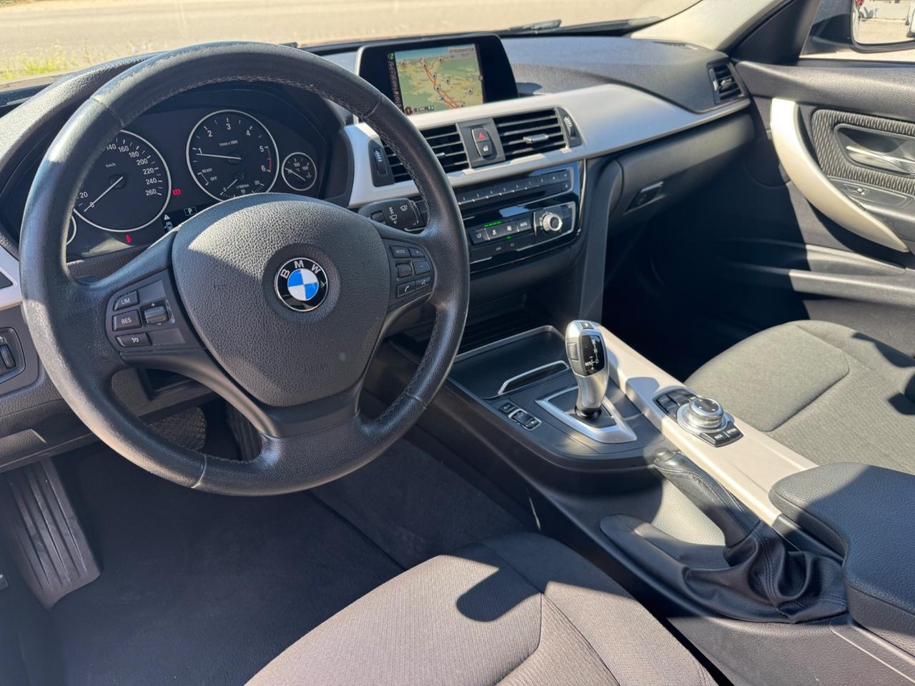 Bmw 318d berlina automatico Garanzia