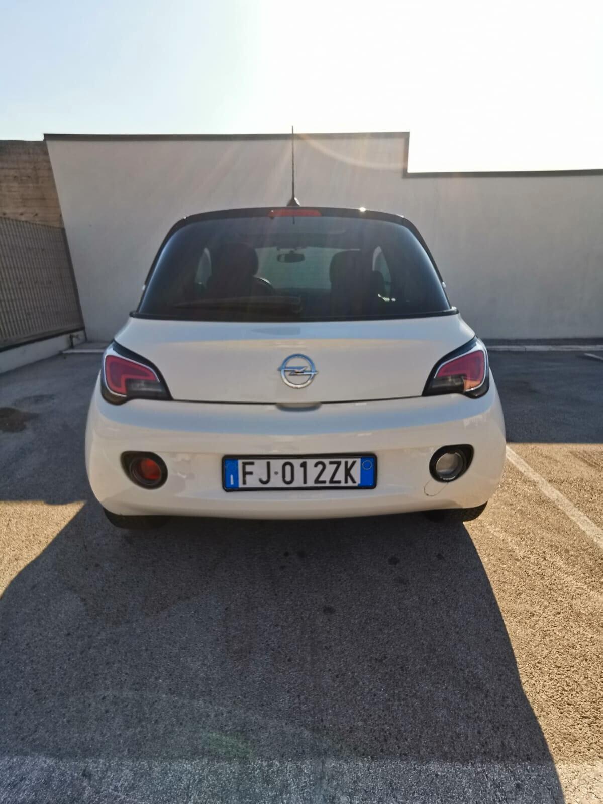 Opel Adam 1.4 87 CV GPL Tech Air 2017