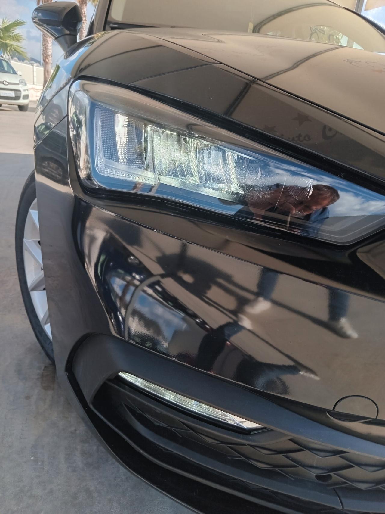 LEON1.0 TSI 110 CV Style AUTOM PALETTE F1 PERFETTA QUAL PROVA