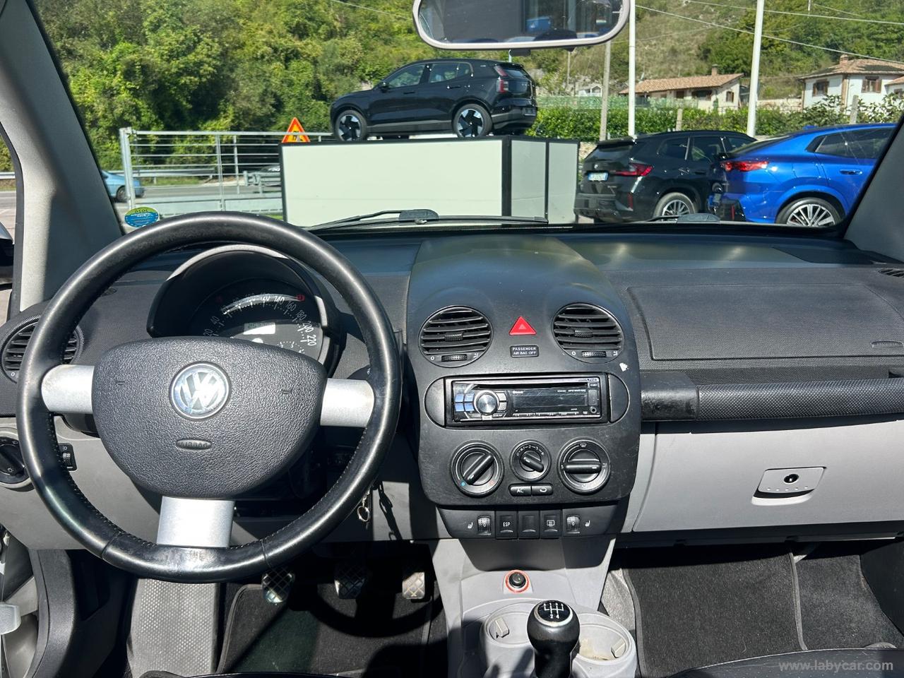 VOLKSWAGEN New Beetle 1.9 TDI 101CV Cabrio