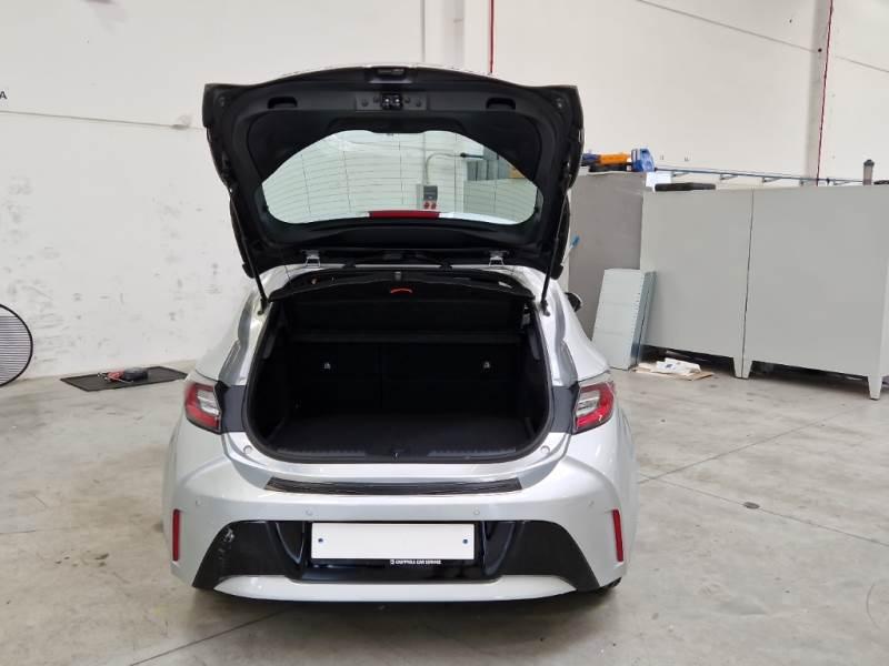 Toyota Corolla 1.8h Business cvt