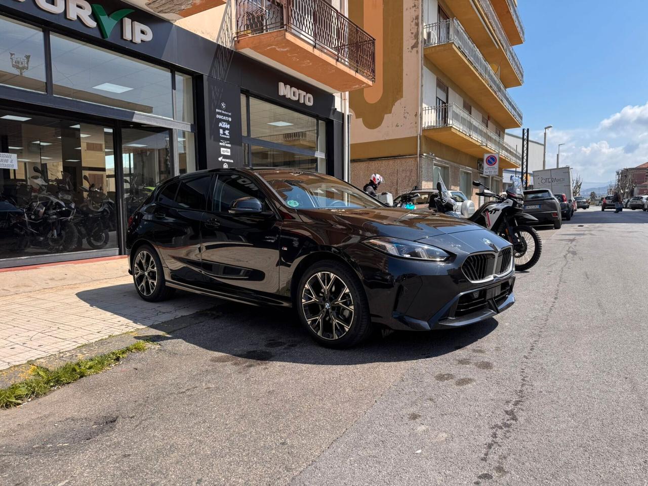 Bmw 118 118d MSport Design TUA DA 424 €