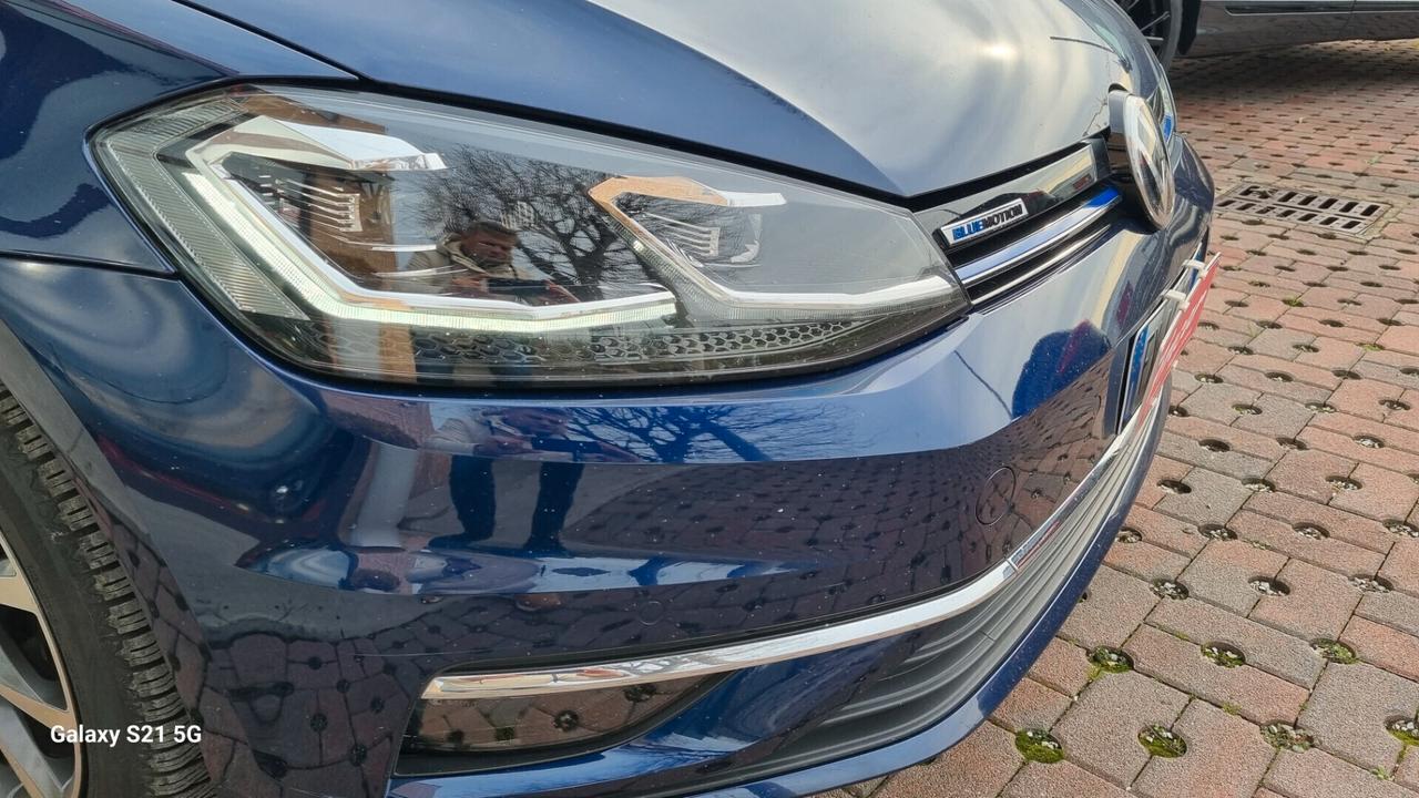 Volkswagen Golf 5p 1.5 tgi Highline BlueMotion 130cv