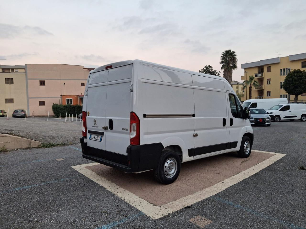 Peugeot Boxer L2H2 2.2 BlueHDi 140cv