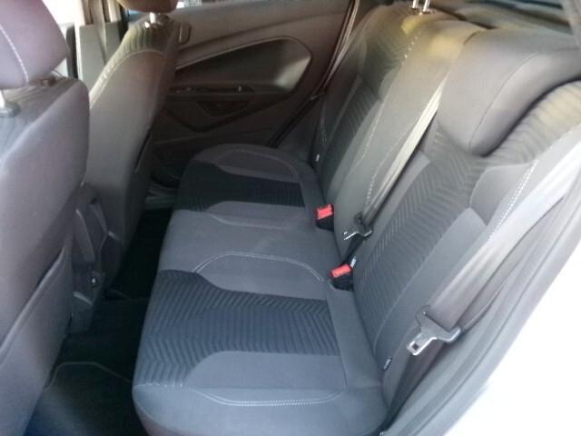 Ford Fiesta 1.5 TDCi 75CV 5 porte Titanium