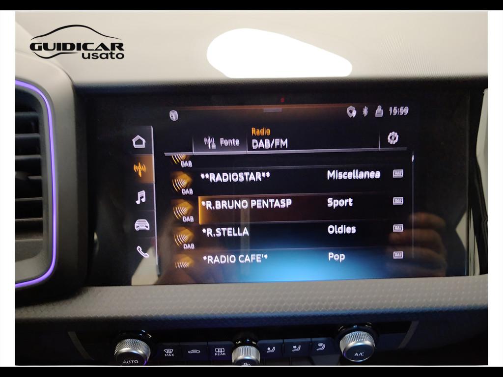 AUDI A1 II 2019 Sportback - A1 Sportback 30 1.0 tfsi Admired Adva