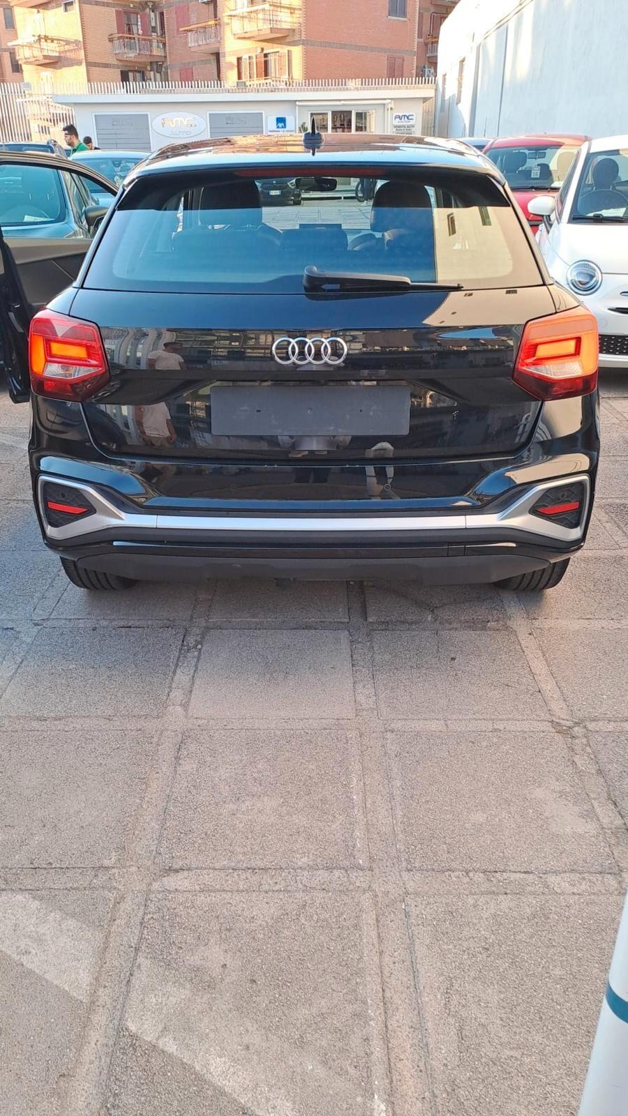 Audi Q2 30 TDI S line S TRONIC