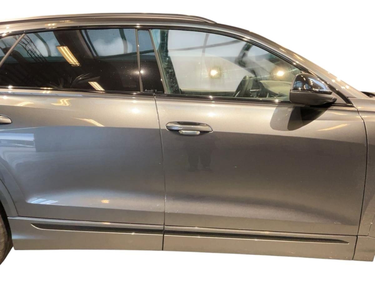 Audi Q8 50 TDI S-TRONIC 286CV LASER MATRIX TETTO PANORAMICO APRIBILE BANG & OLUFSEN CERCHI 23'