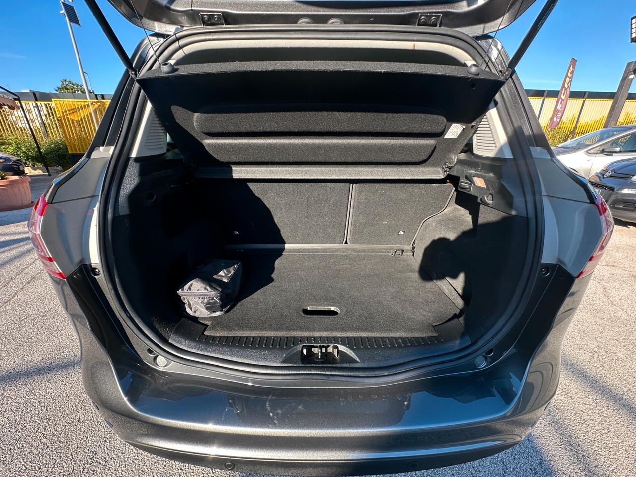 FORD B-Max 1.4 90 CV GPL Titanium