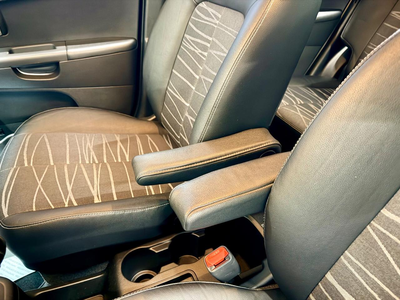 Kia Venga 1.4 benz / GPL 90cv Neopat E6