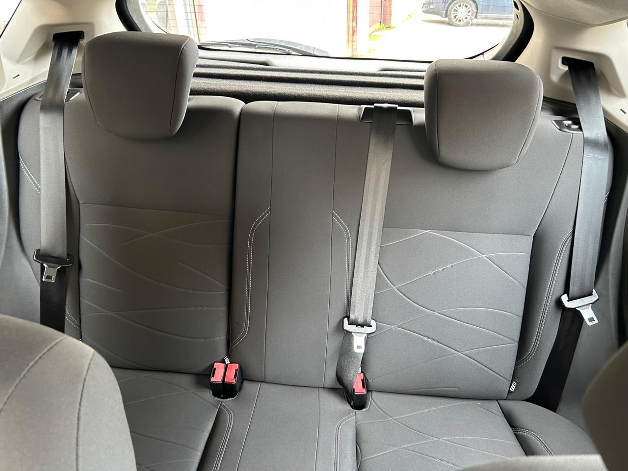 Ford Fiesta 1.5 TDCi 75CV 5 porte Business