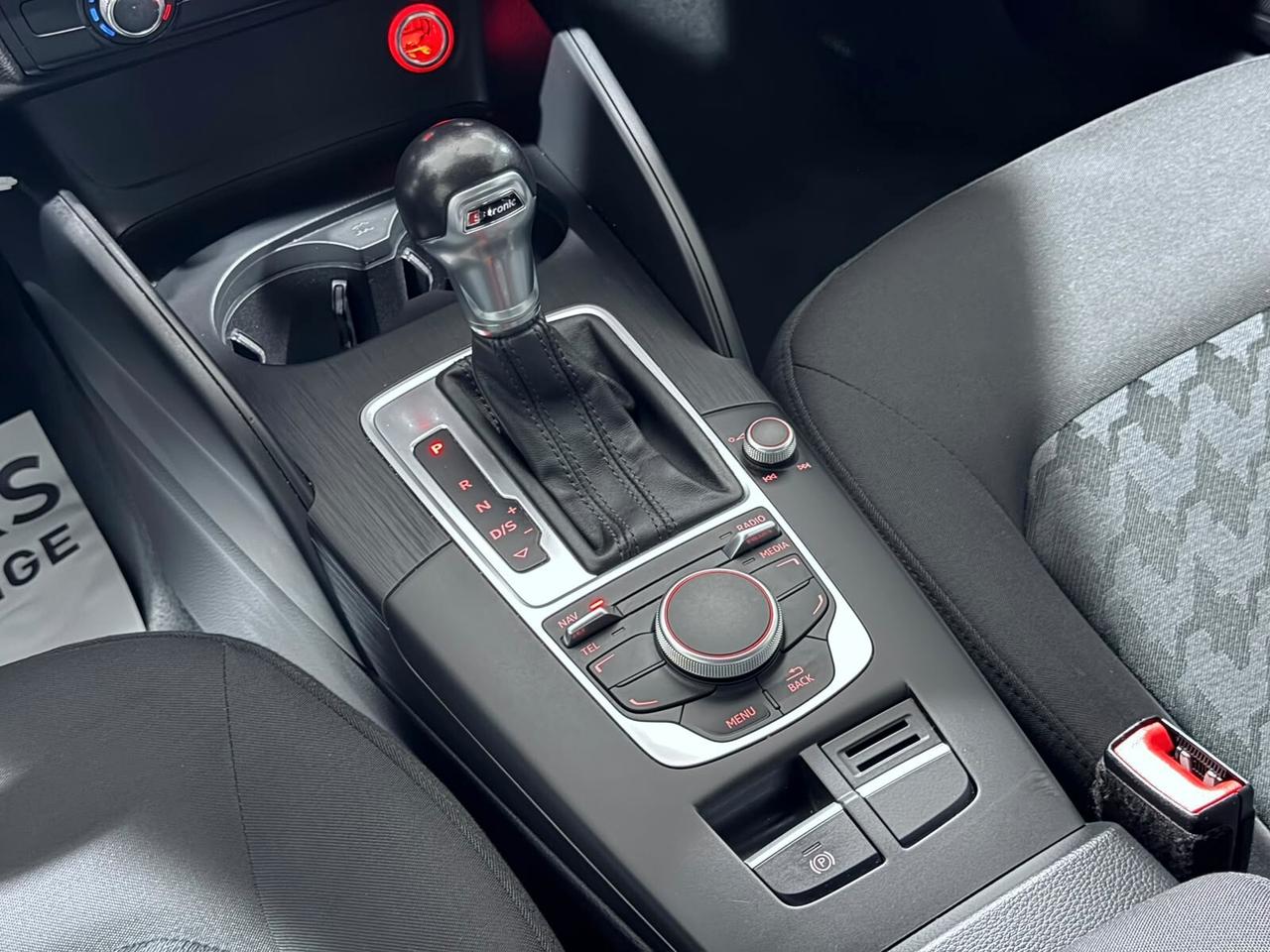 AUDI A3 SPORTBACK 1.6TDI 110CV S-TRONIC