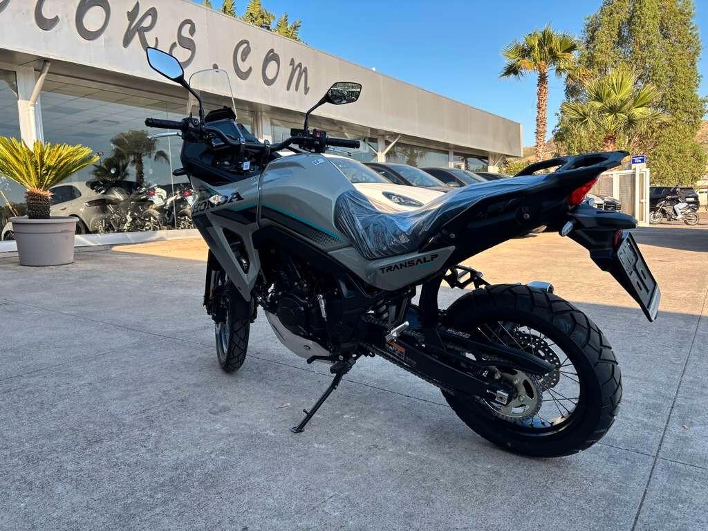 Honda XL 750 Transalp IN ANTEPRIMA My 2026
