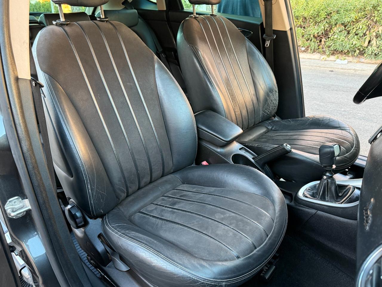 Lancia Delta 1.9 MJT Twinturbo Platino - 2010