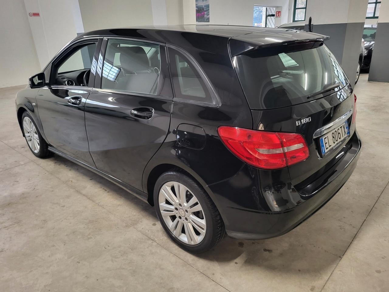 Mercedes-benz B 180 BlueEFFICIENCY Executive PREZZO REALE!! TUTTI I TAGLIANDI MERCEDES!! UNICO PROPRIETARIO!!