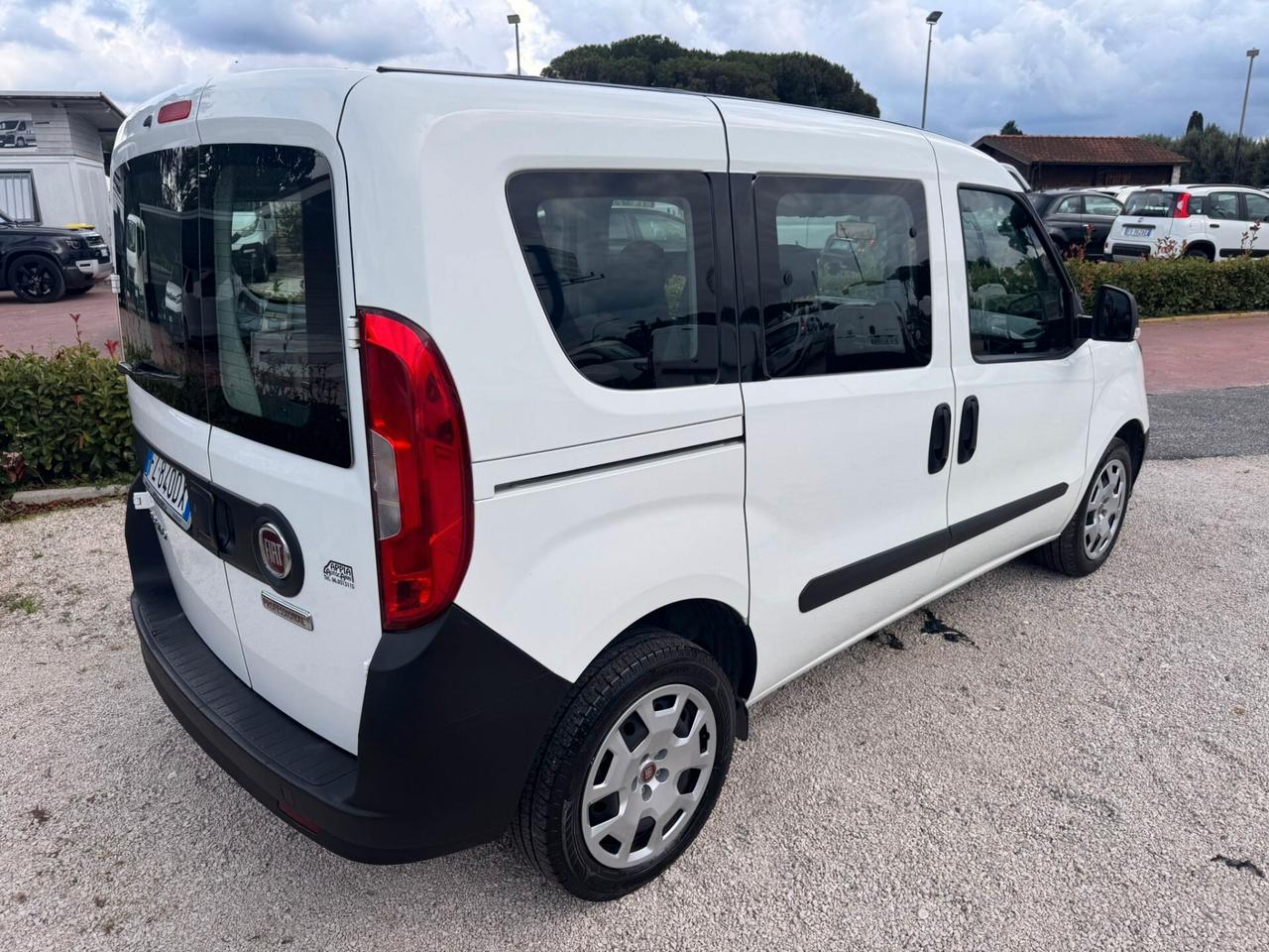 FIAT DOBLO 1.3MJT 95CV E6D-T N1 5POSTI 2019