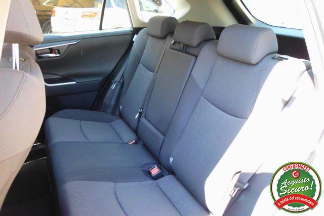 TOYOTA RAV 4 MY23 RAV4 2.5 HV (218CV) E-CVT 2WD Business