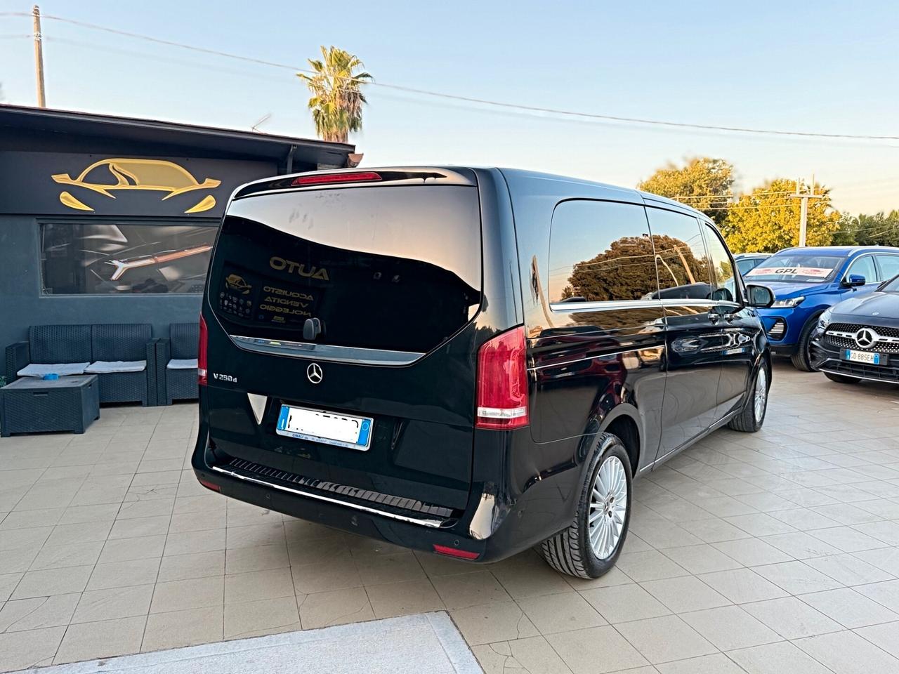 Mercedes-benz V 250 d Automatic Premium Extralong