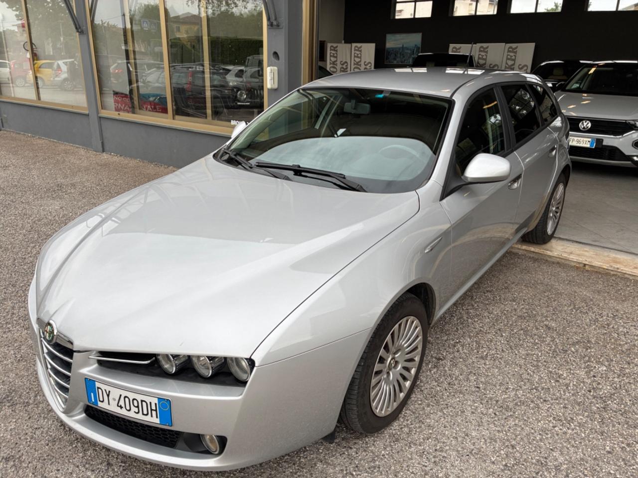 Alfa Romeo 159 1.9 JTDm Sportwagon Progression