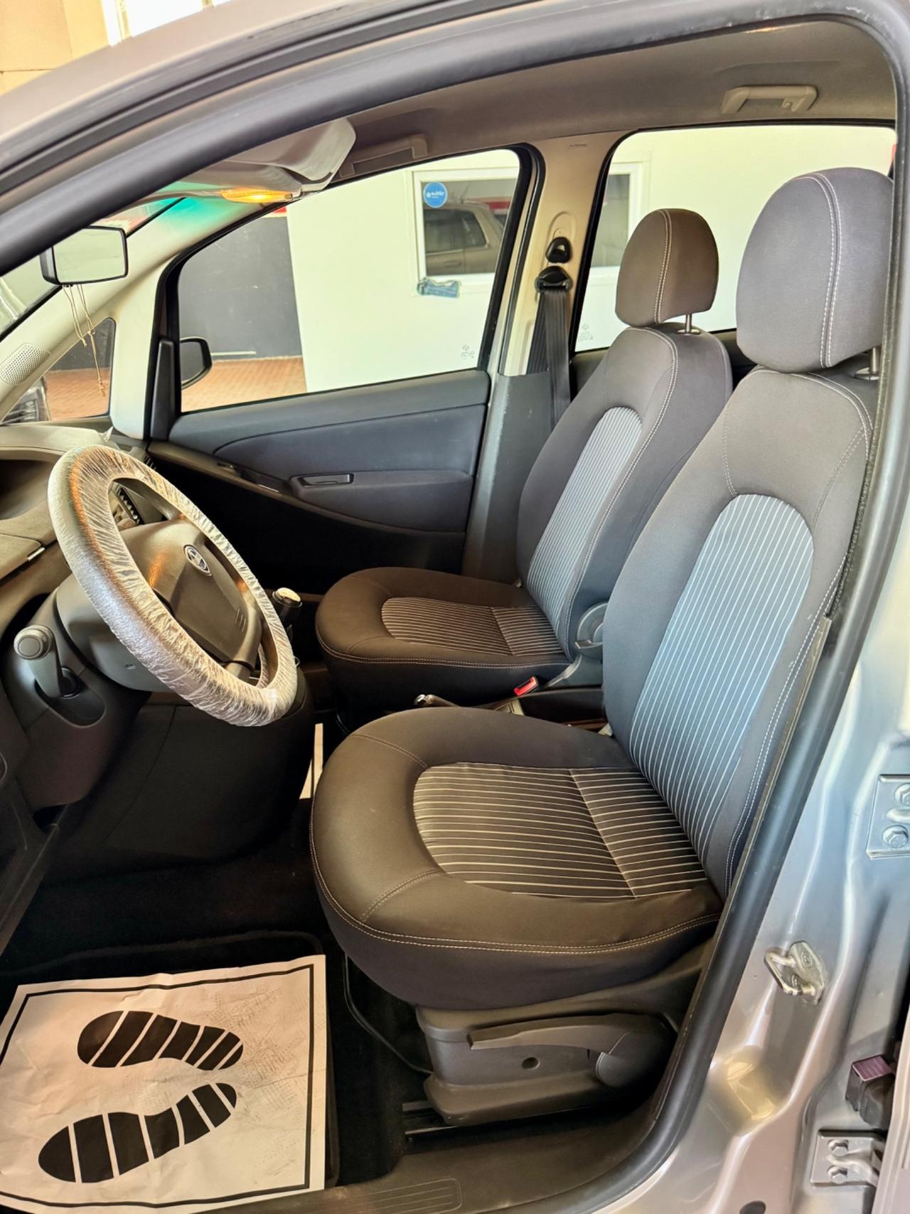 Lancia MUSA 1.3 Multijet 16V 70 CV Argento