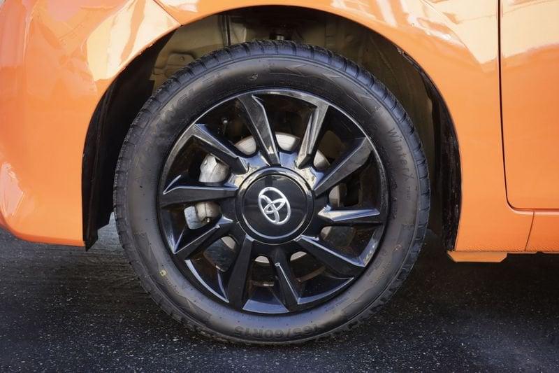 Toyota Aygo Toyota Aygo Connect 1.0 VVT-i 72 CV 5 porte x-clusiv MMT Unicoproprietario