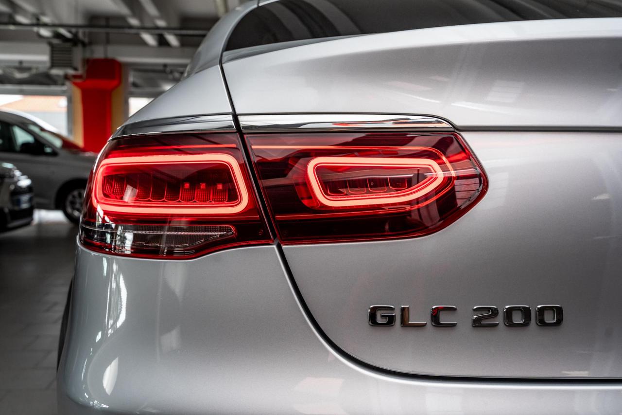Mercedes GLC Coupe 200 mhev (eq-boost) Premium 4matic auto