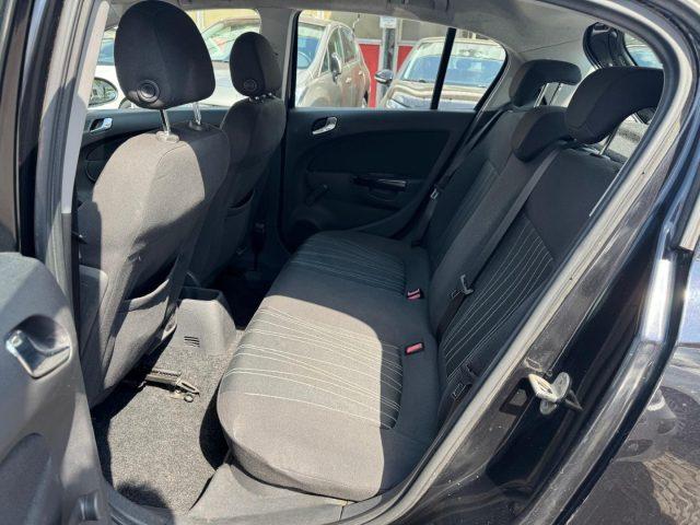 OPEL Corsa 1.2 5 porte Cosmo
