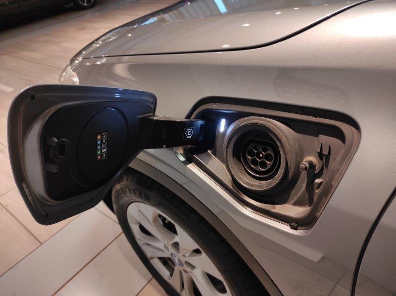 BMW X2 (F39) - X2 xDrive25e Business-X