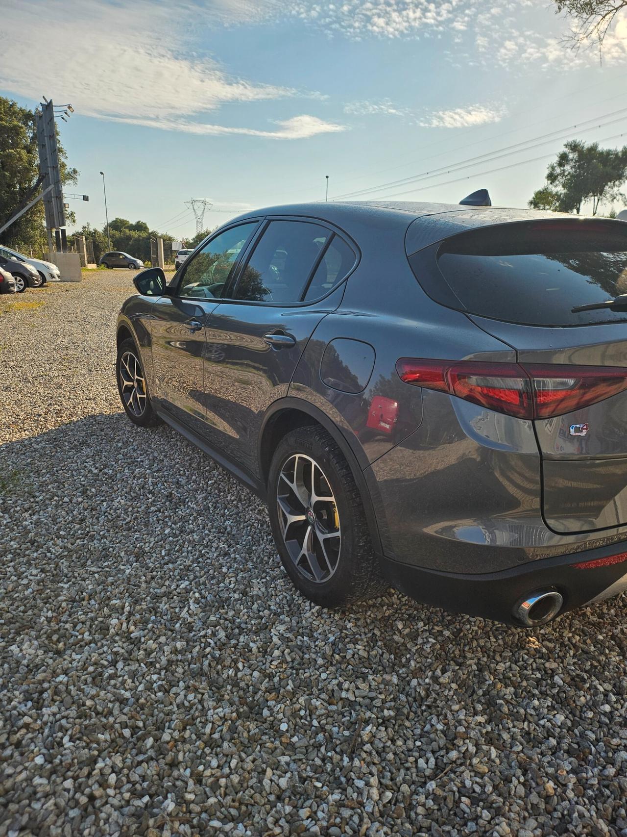 Alfa Romeo Stelvio 2.2 Turbodiesel 210 CV AT8 Q4 Executive