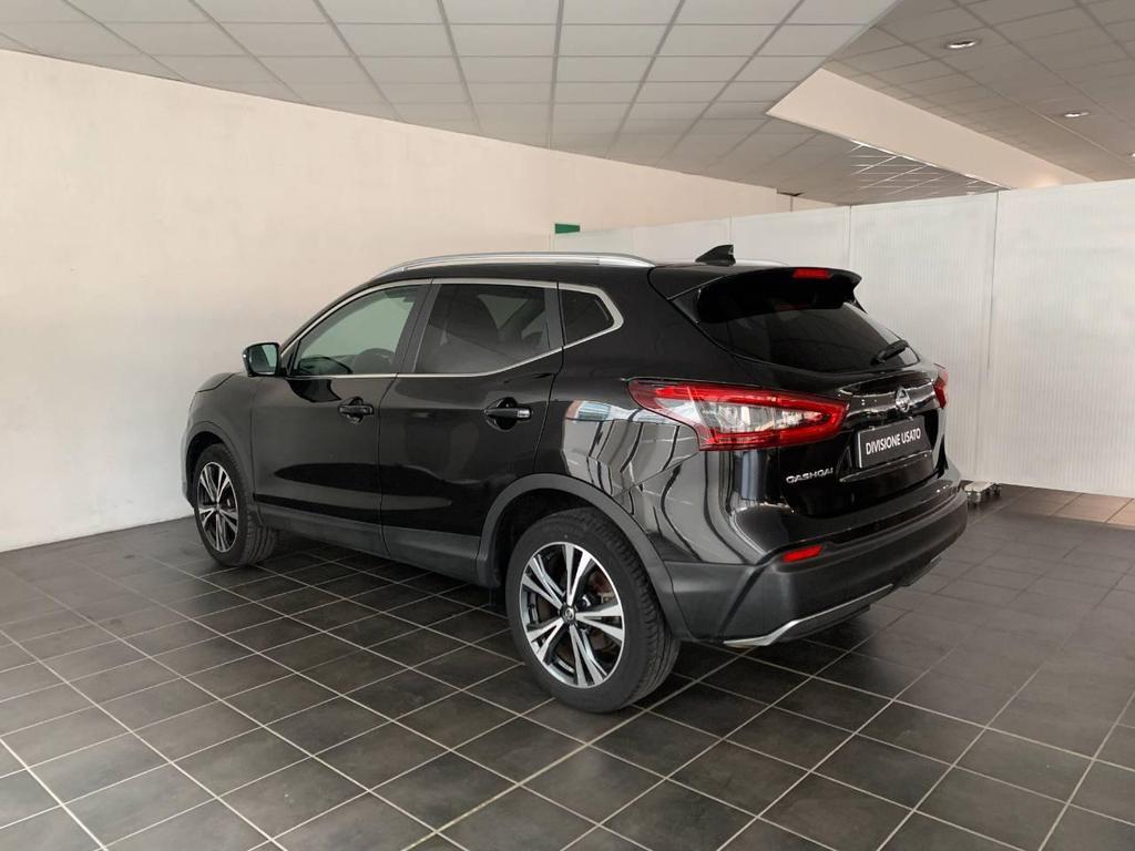 Nissan Qashqai 1.3 DIG-T N-Connecta 2WD