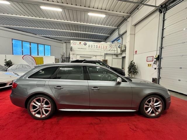 AUDI - A4 Avant S4 Avant 3.0 V6 tfsi quattro s-tronic