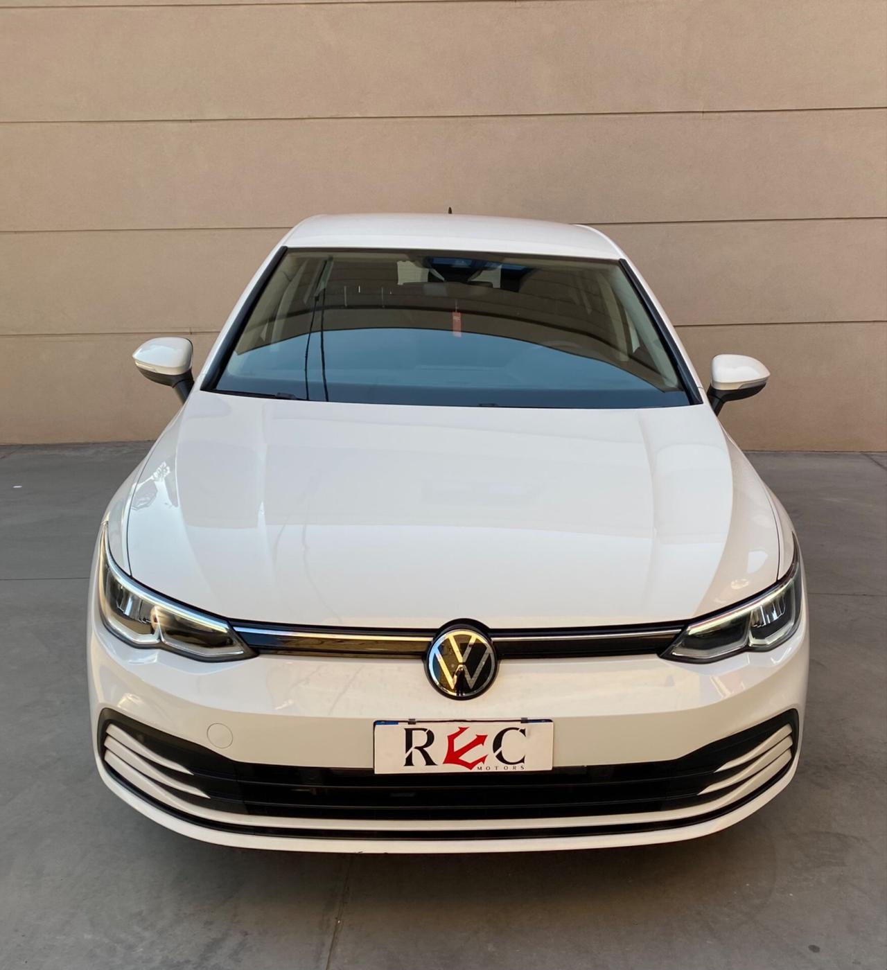 Volkswagen Golf Variant 1.0 eTSI EVO DSG Life