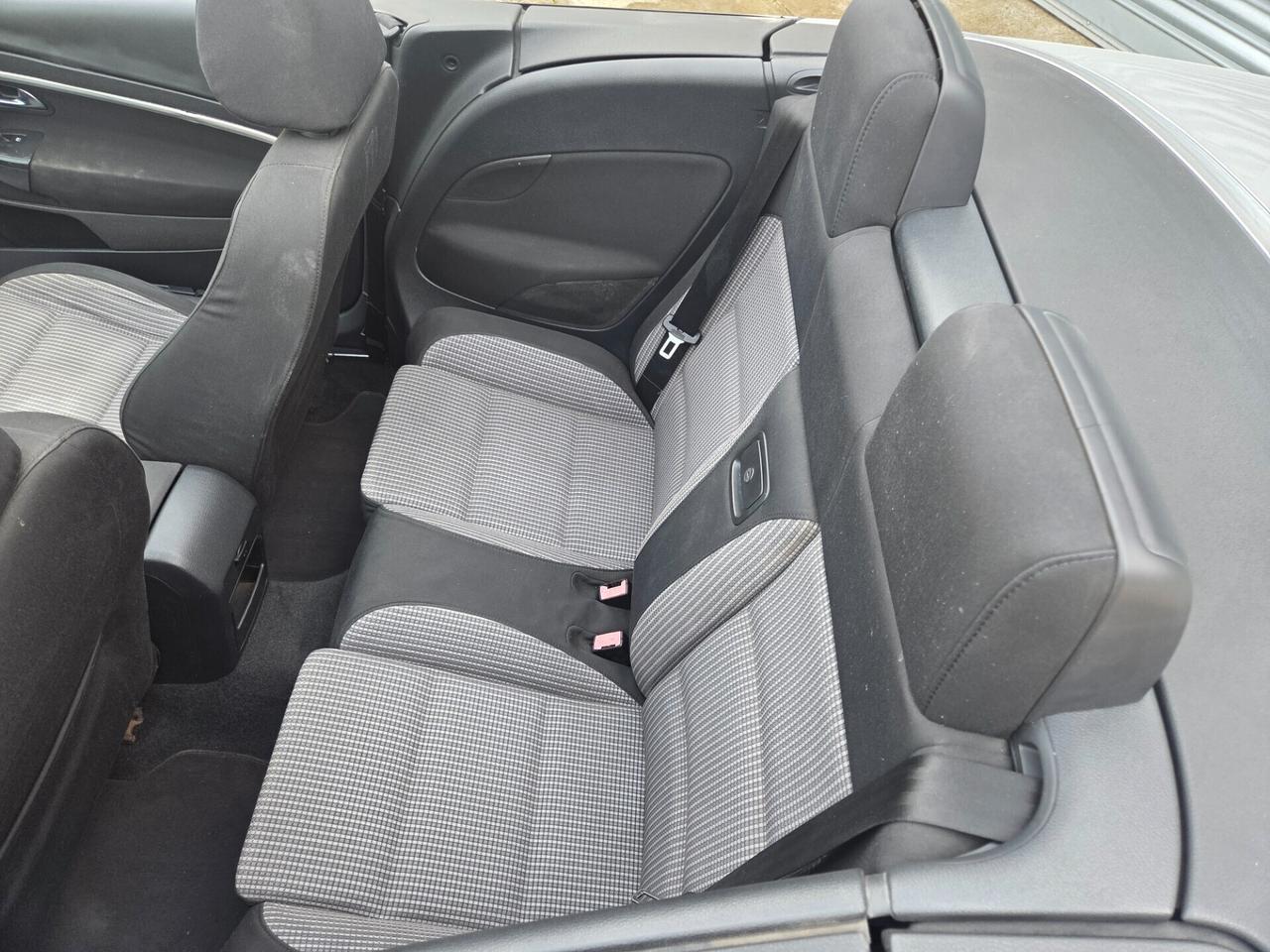 Volkswagen Eos 2.0 TDI DSG