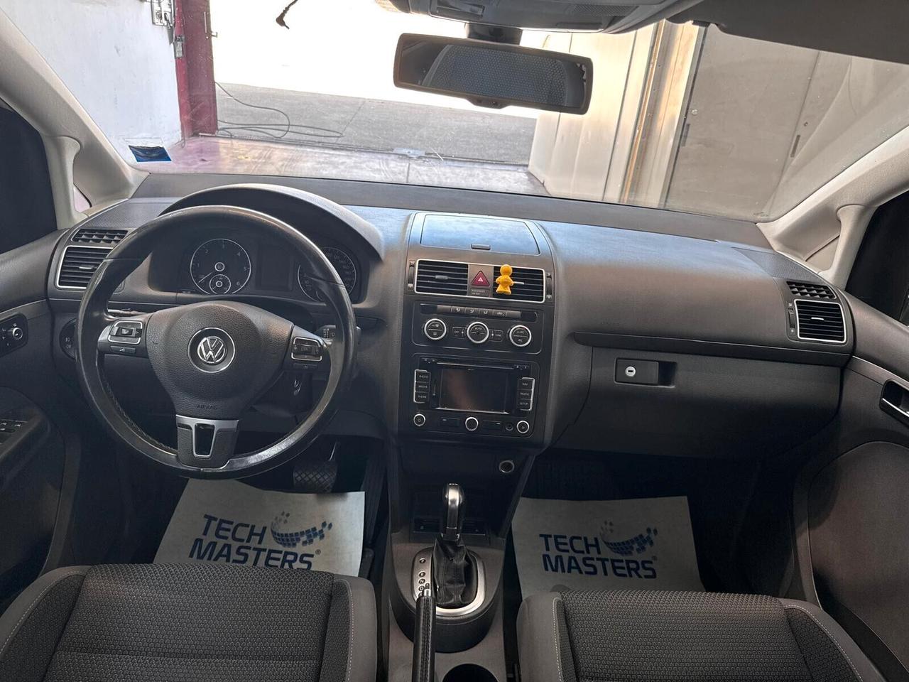 Volkswagen Touran 1.6 7 POSTI AUTOMATICA TDI DSG Comfortline neopat