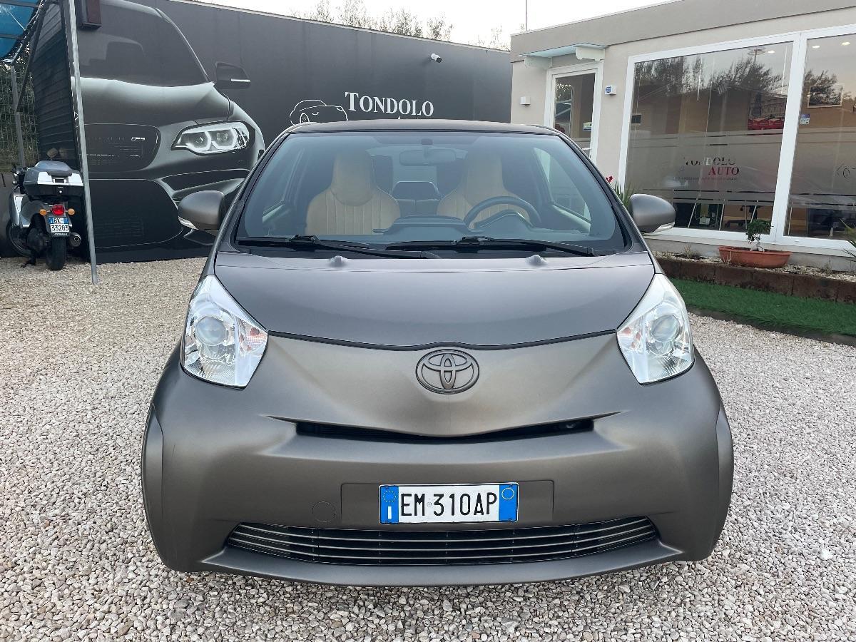 TOYOTA - iQ - 1.0 CVT Sol