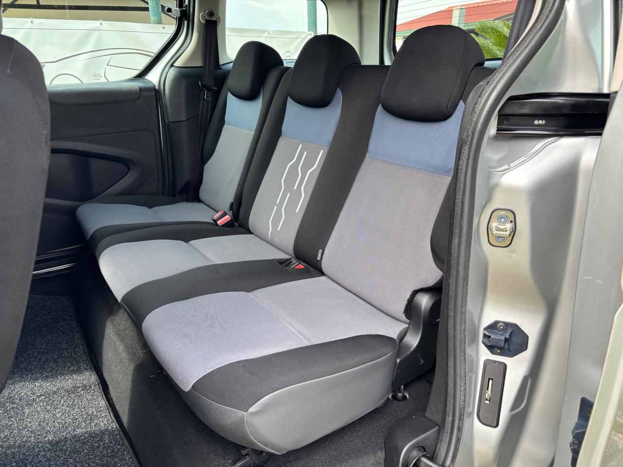 Peugeot Partner Tepee 1.6HDi 92CV-2014"UNIPRO"