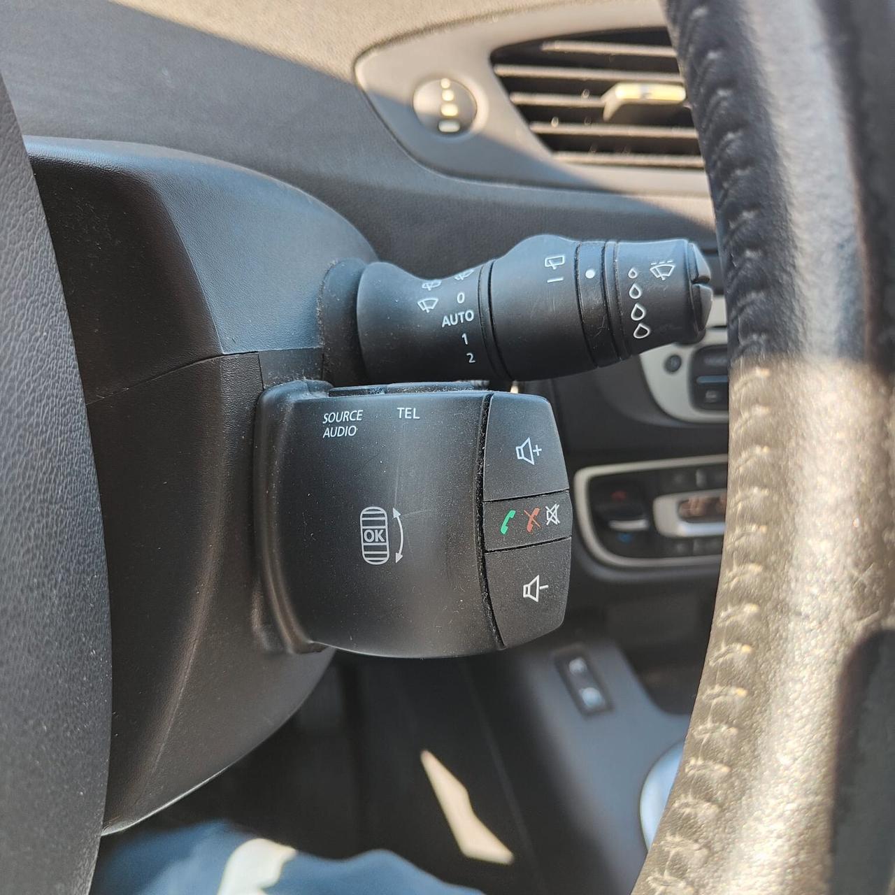 Renault Scenic Scénic XMod dCi 110 CV Start&Stop Energy Limited