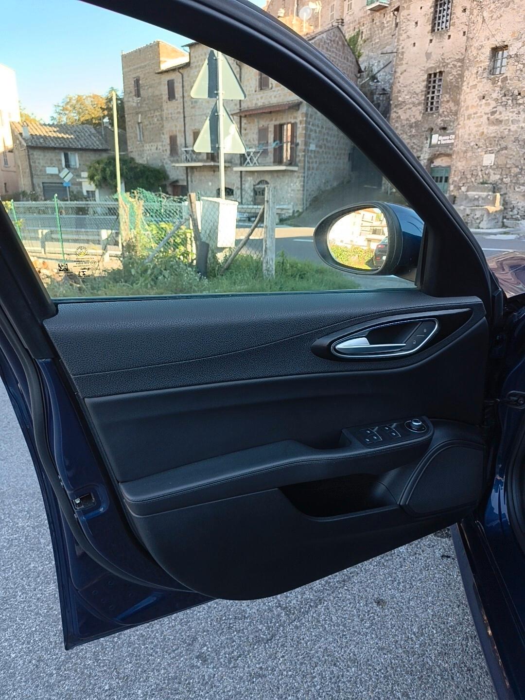 Alfa Romeo Giulia 2.2 diesel 180 CV Super