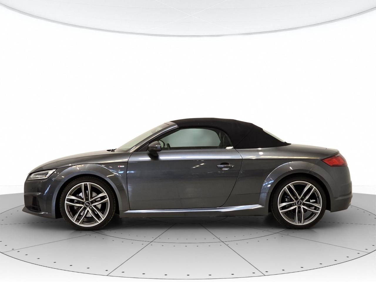 Audi TT roadster 2.0 tdi ultra s line