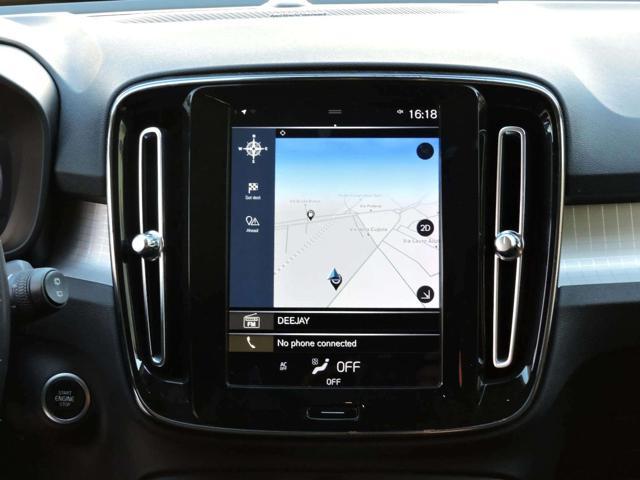 VOLVO XC40 D3 AWD Geartronic Momentum