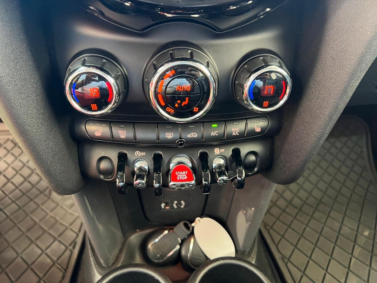 MINI COOPER 1.5 DIESEL 116CV