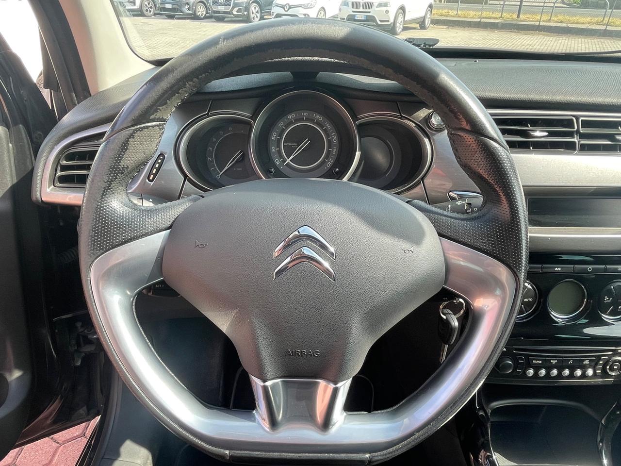 Citroen C3 1.4 VTi 95 Exclusive TETTO PANORAMICO