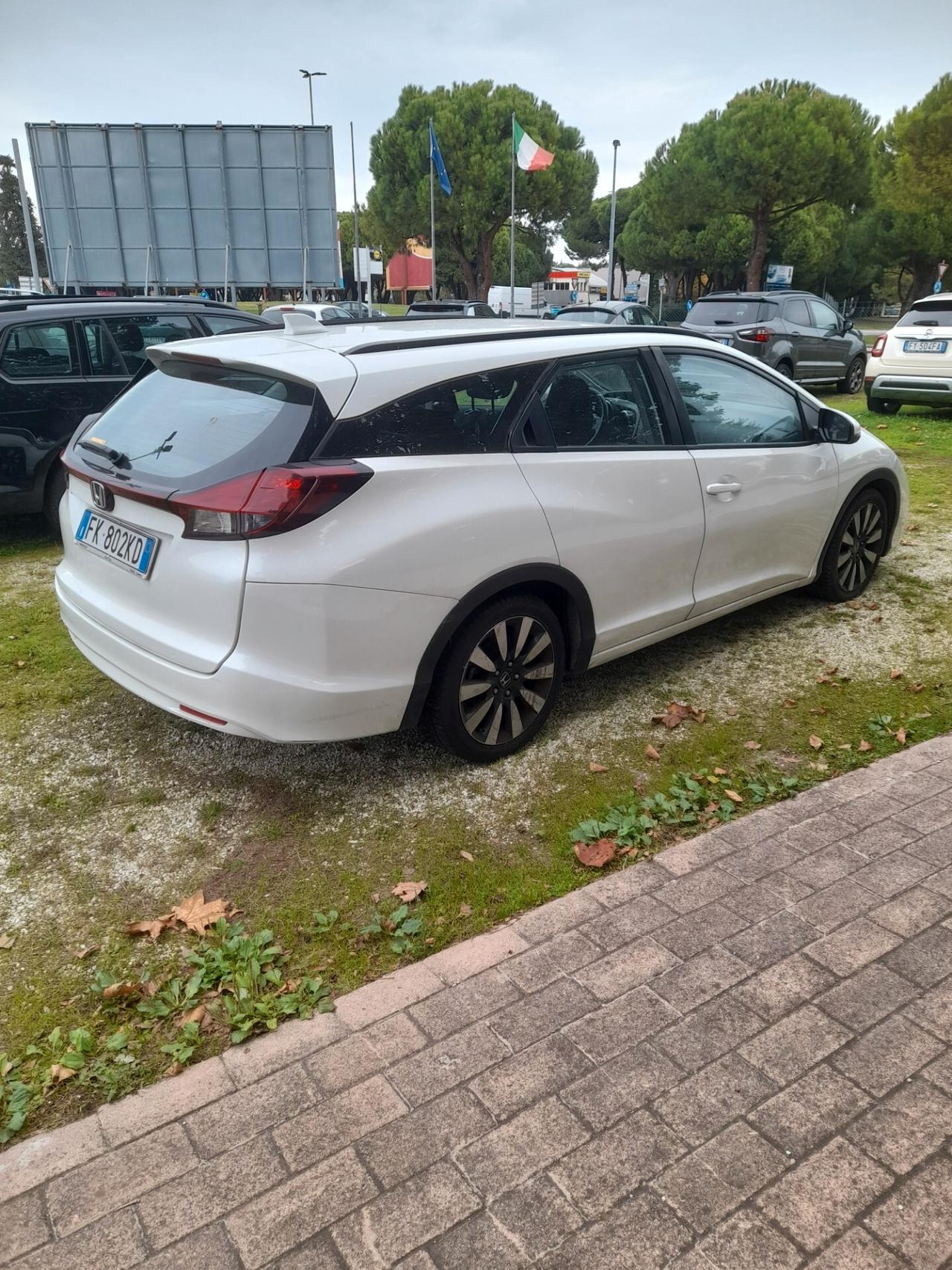 Honda Civic Tourer 1.6 i-DTEC Elegance Navi