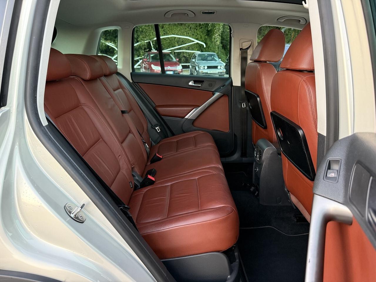 VOLKSWAGEN TIGUAN 2.0 TDI 4MOTION UNICO FULL