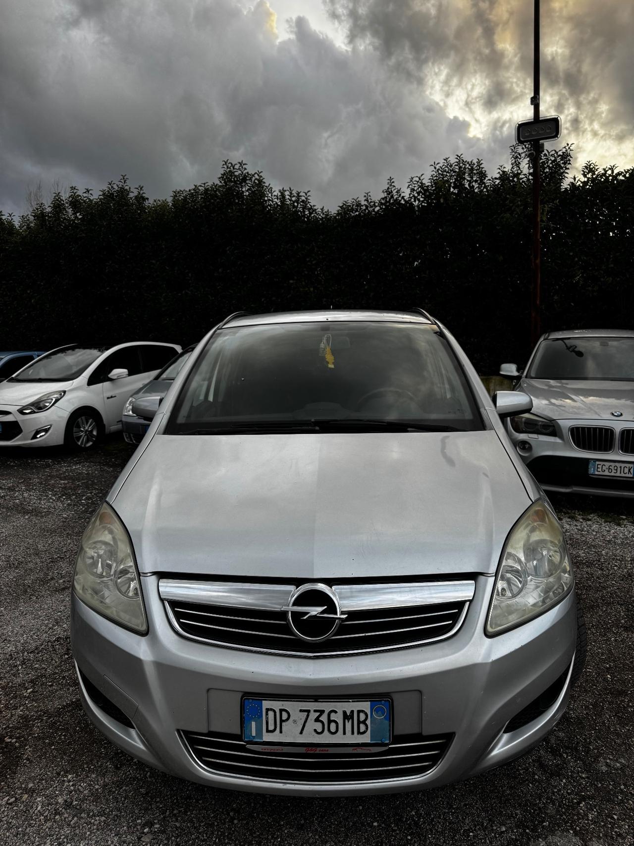 Opel Zafira 1.6 16V VVT Cosmo GPL