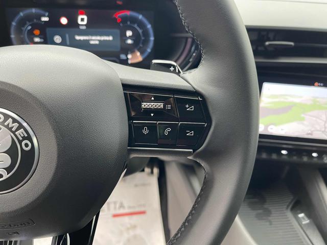 ALFA ROMEO Junior 1.2 145 CV Hybrid eDCT6 Speciale - KM0